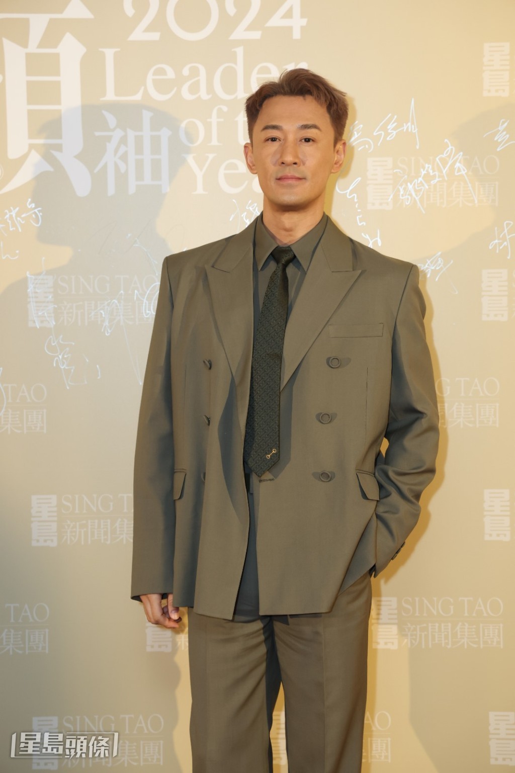 聽到城城再做爸爸,林峯戥他開心,更直言自己也會努力。 聽到城城再做爸爸,林峯戥他開心,更直言自己也會努力。