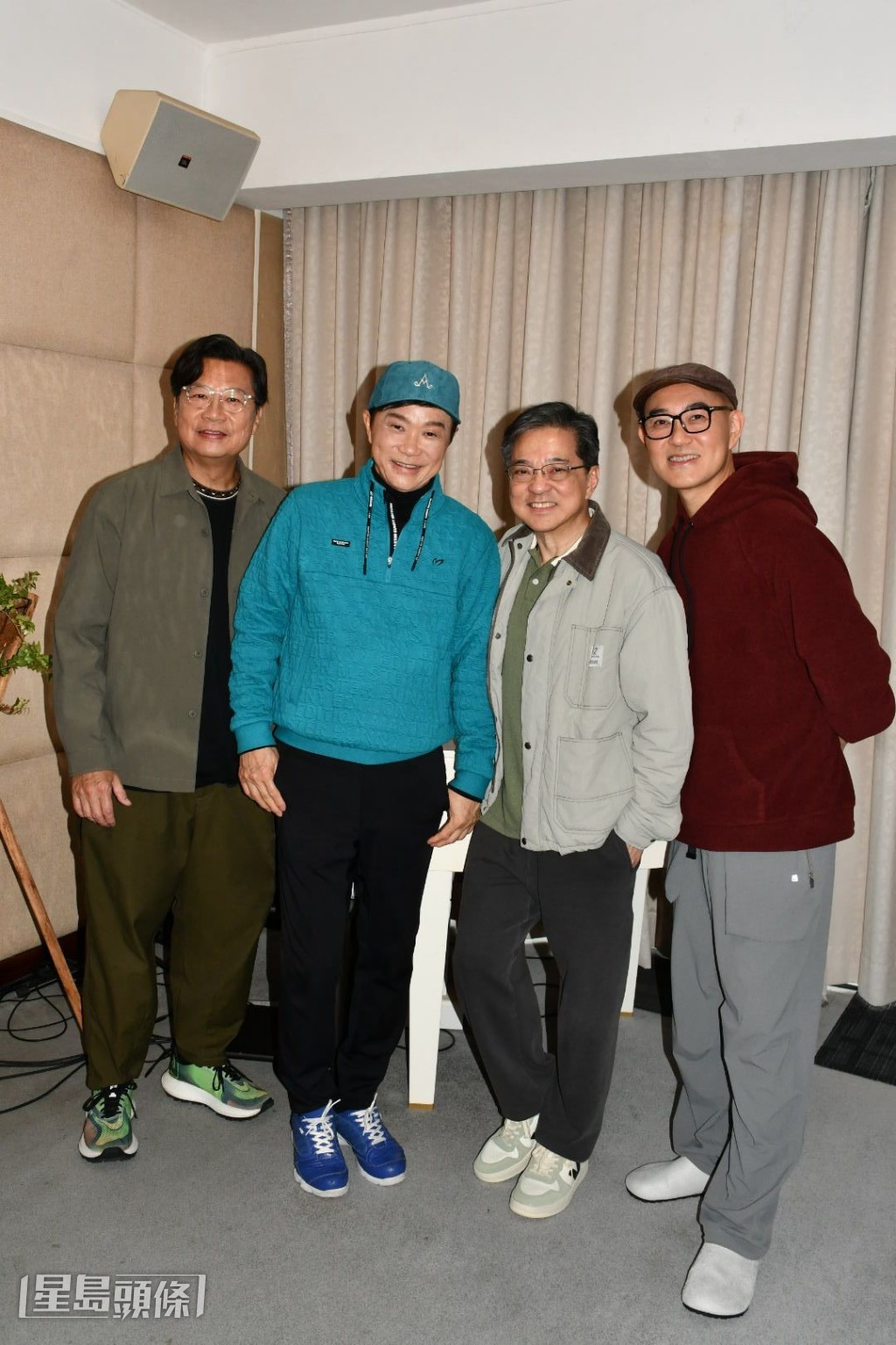 區瑞強、麥潤壽、周國豐及鄭子誠一起到尖沙咀出席宣傳記者會。
