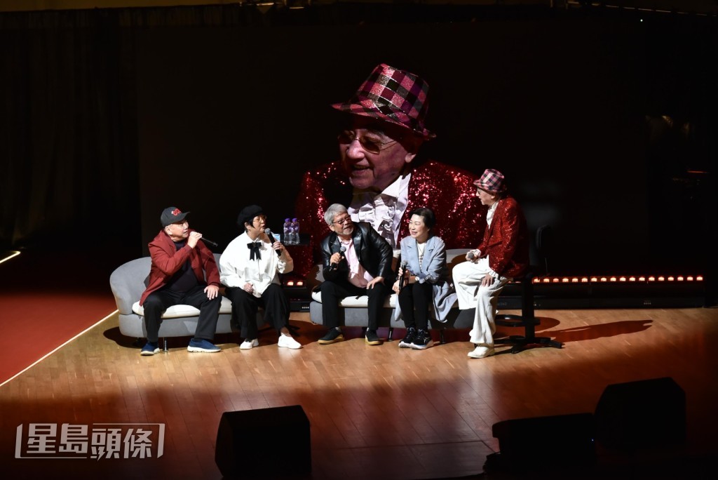 鵬哥的好友夏雨、苑瓊丹、吳浣儀及曾偉明也現身台上，互爆昔日在電視台的趣事。