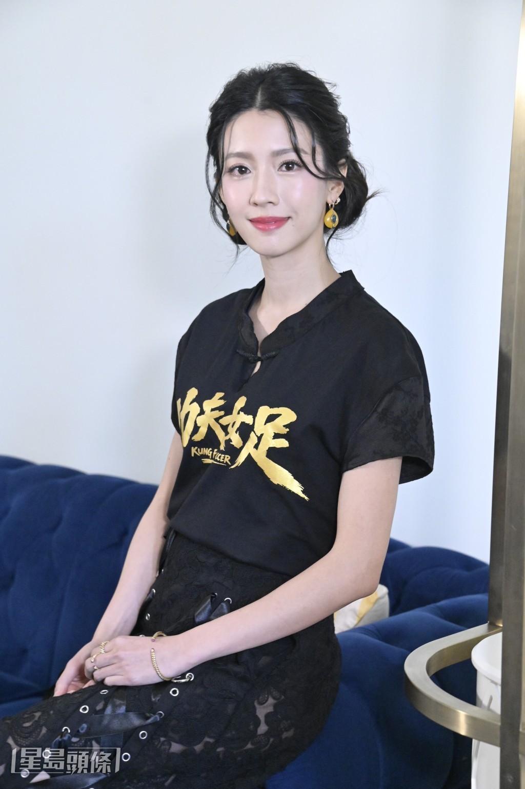 她指當時因要拍攝無即刻治療，過了3個月仍覺得痛，原來是慢性發炎。