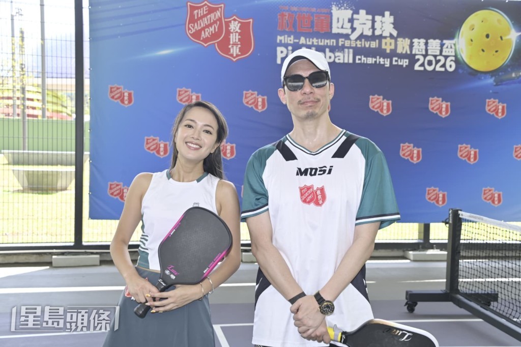  「ViuTV一哥、一姐」強尼、陳俞希（Hailey）今日出席慈善匹克球比賽。