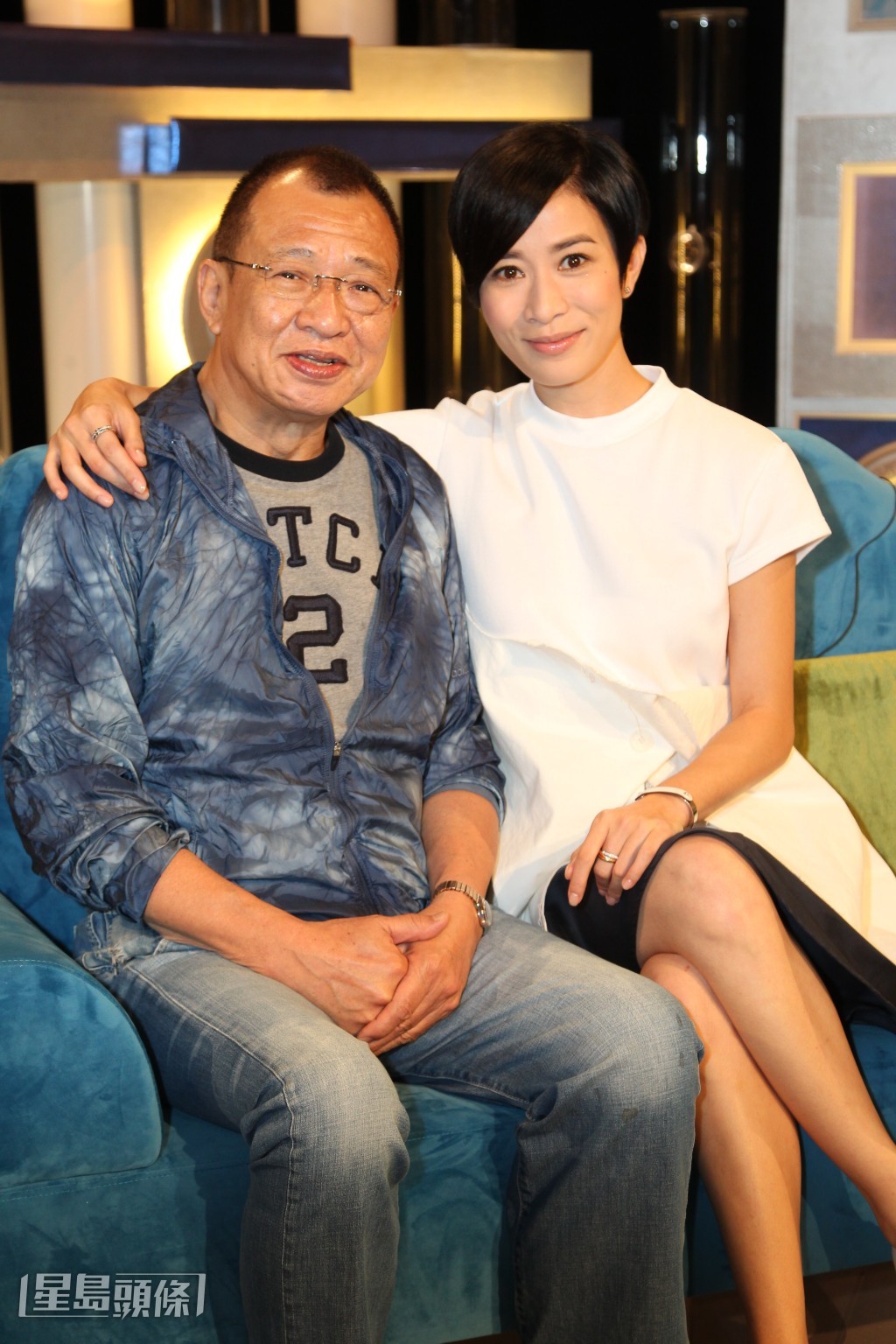 問到是否遺撼「老豆」沒有飲她結婚的那杯茶？阿佘就笑指對方比較喜歡飲咖啡。