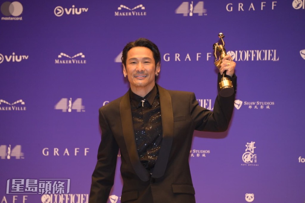 杜德偉在後台表示自己入行已40年，好耐未試過咁緊張。
