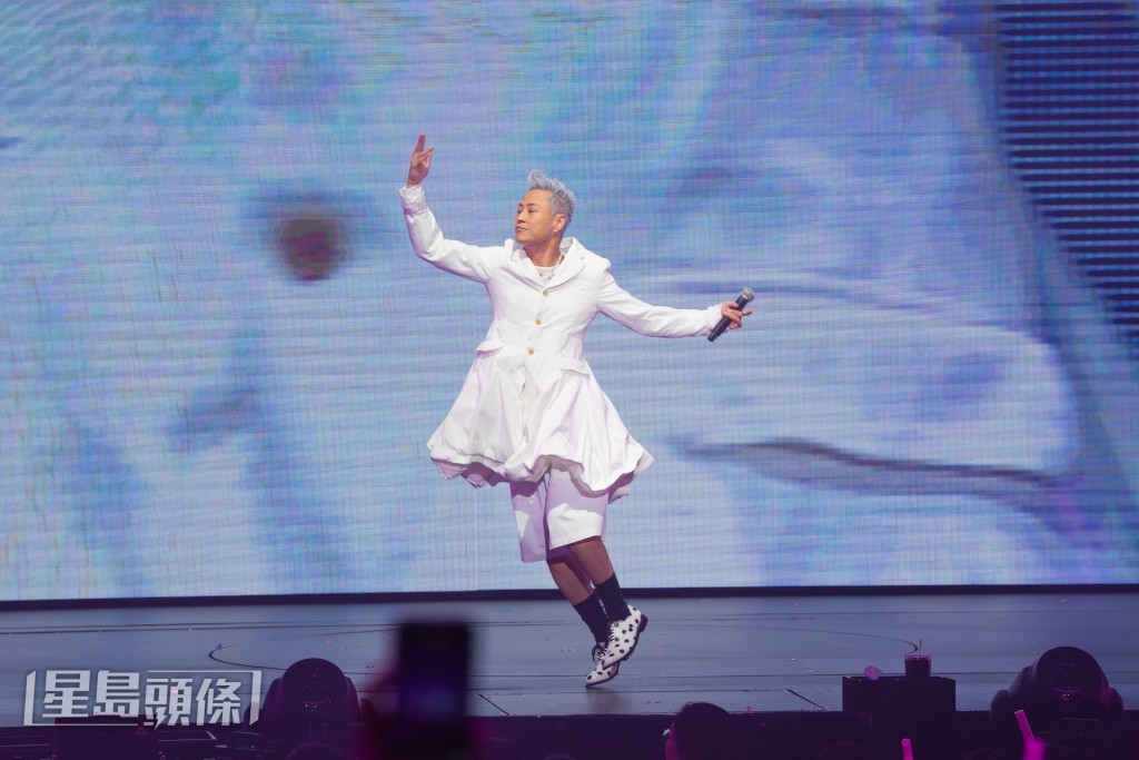 傑仔好興奮！