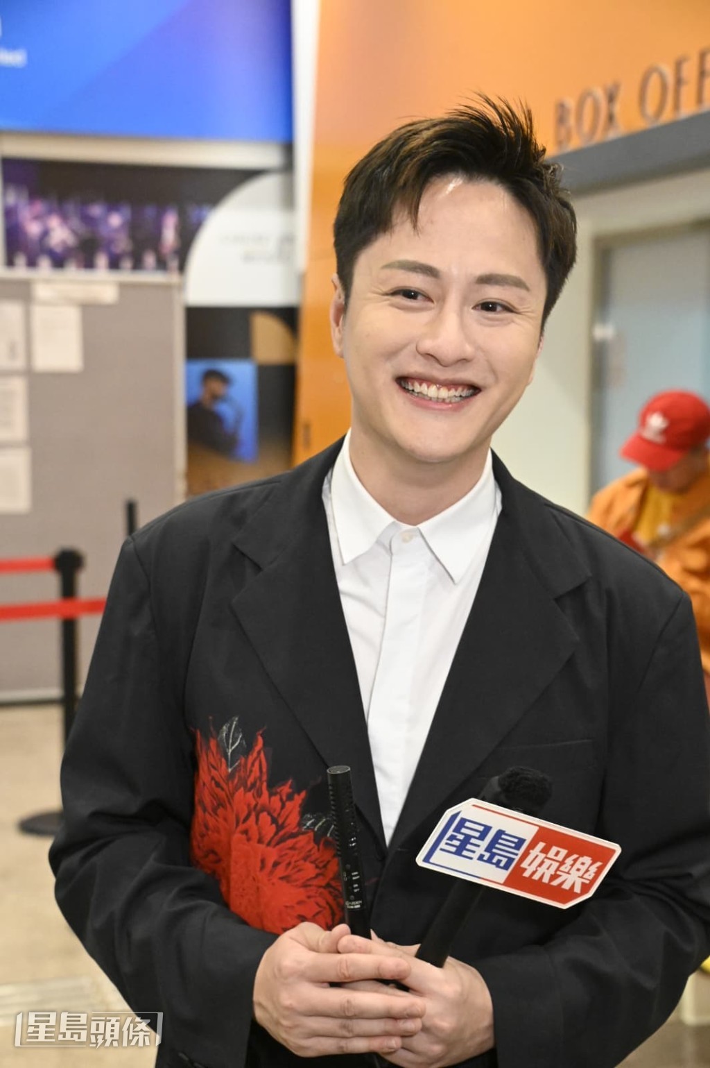 提到可參加《女神配對計劃》,他即說:「唔好搞我!」 提到可參加《女神配對計劃》,他即說:「唔好搞我!」