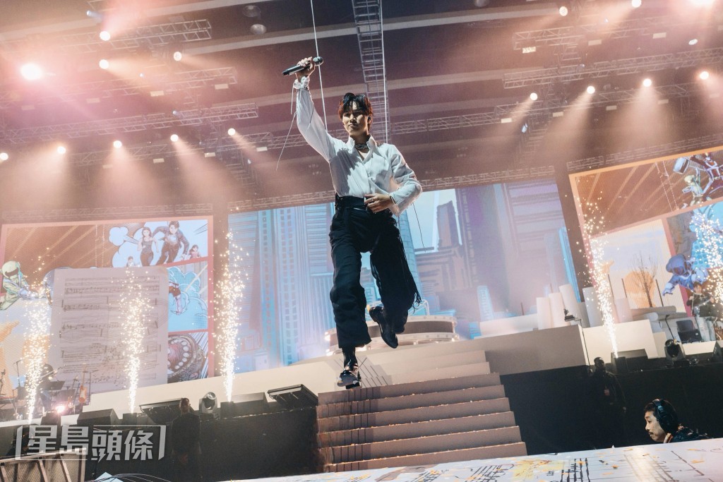 陳柏宇為吊起表演，為演出搏老命！