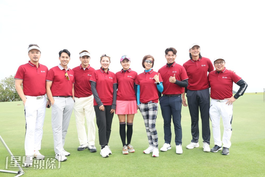 陳展鵬與太太單文柔、羅天宇、林漪娸、李思雅、謝高晉出席「仁愛堂慈善高爾夫球賽2025」。