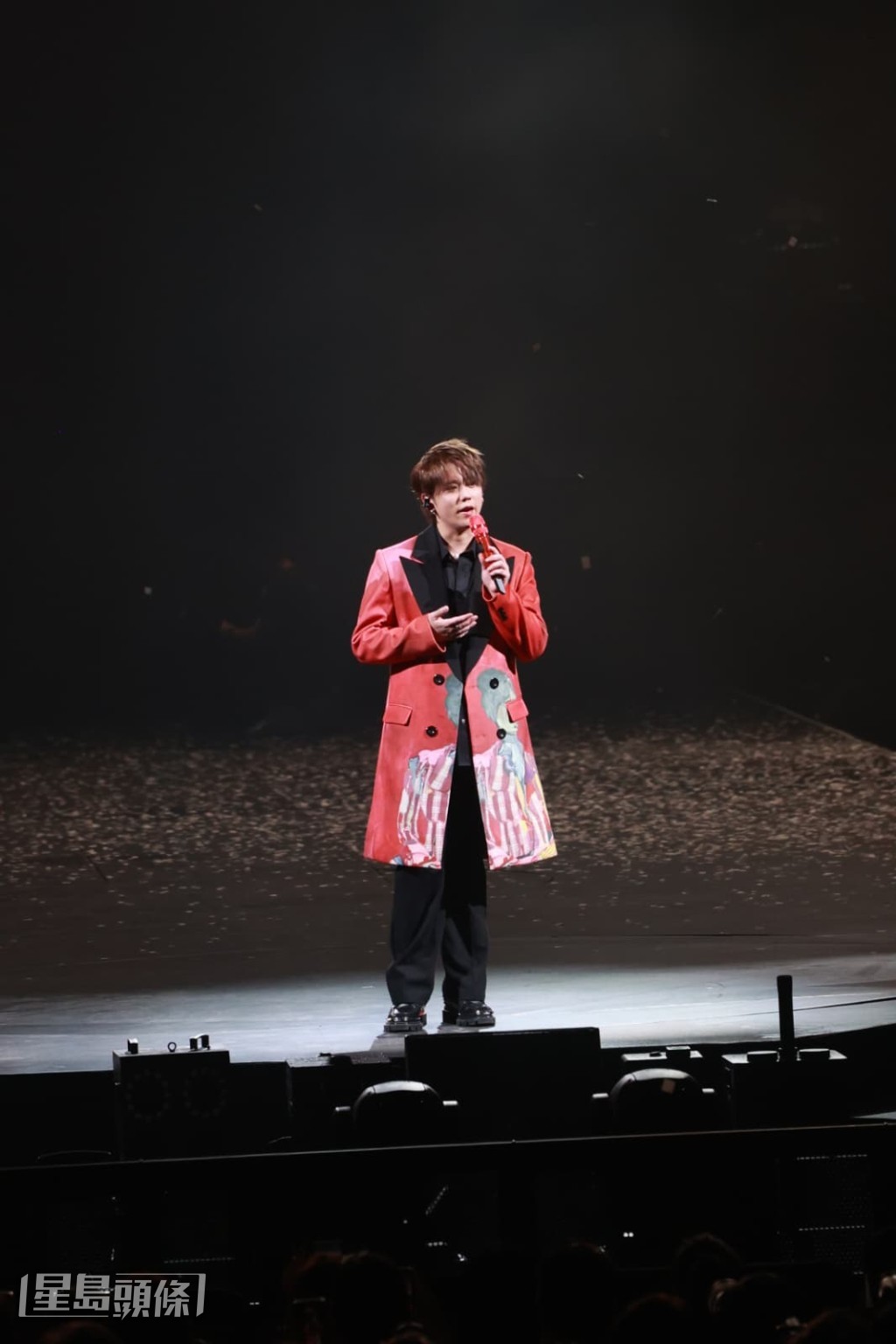 他指今次是巡迴演唱會最後一站，自己也有不捨。