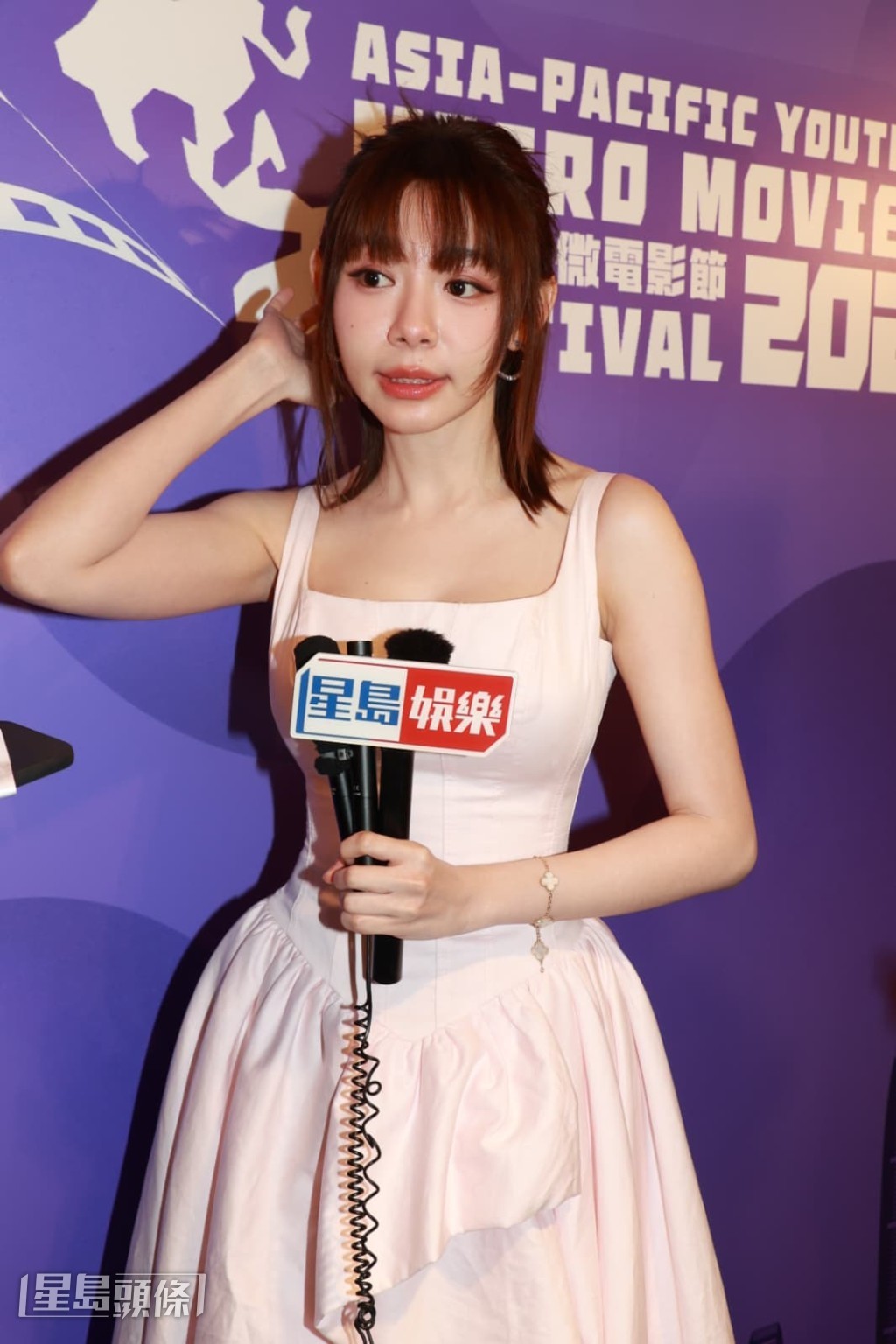 追問Edan的話題時,林明禎即稱明日要返大馬工作。 追問Edan的話題時,林明禎即稱明日要返大馬工作。