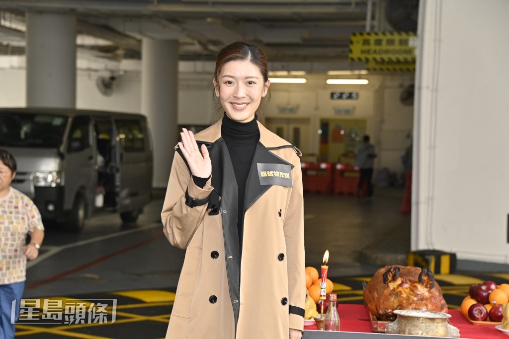 余香凝指平時和自己女兒玩都不會玩得咁犀利，因為日日都見。