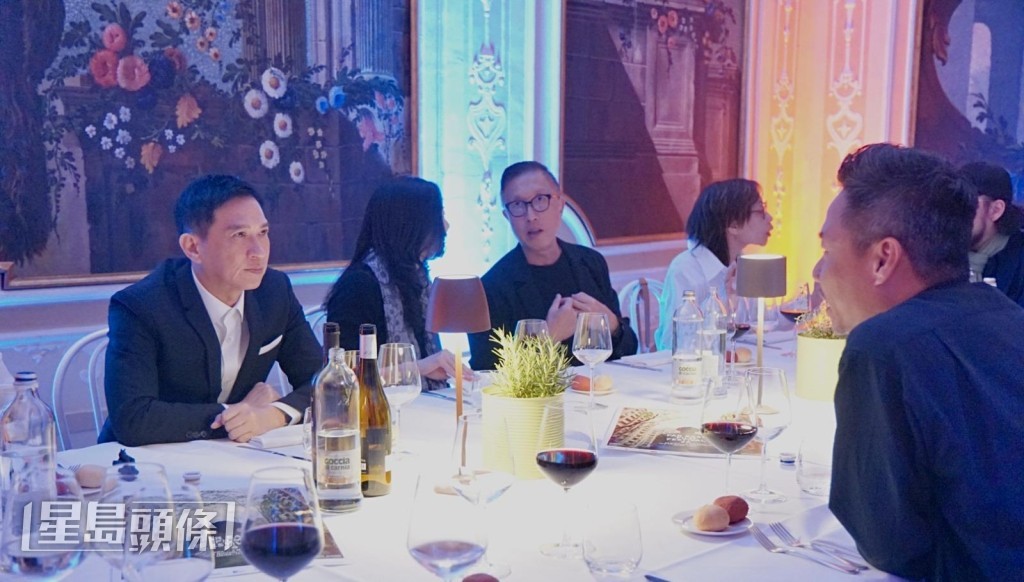 張家輝與一眾香港熟悉及新晉導演、演員如莊文強、簡君晋、李子俊、梁雍婷等共進晚餐。