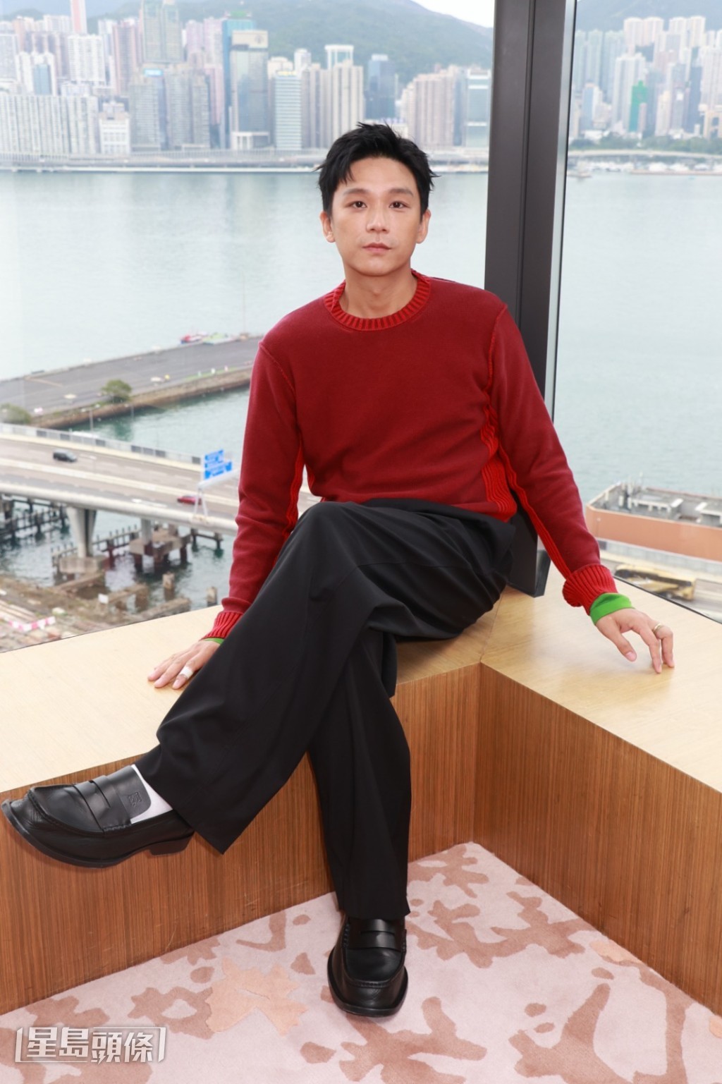 小野坦言想像不到站在台上,望向觀眾席時會是怎樣的感覺 。 小野坦言想像不到站在台上,望向觀眾席時會是怎樣的感覺 。