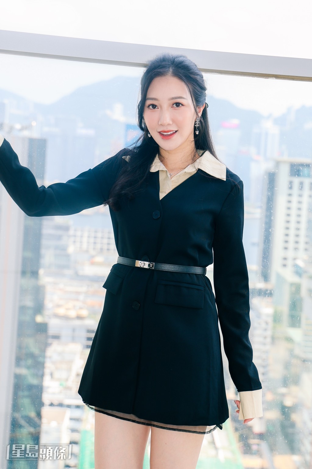 何依婷冧爆說相信自己可以和老公互補,成為一對拍檔。 何依婷冧爆說相信自己可以和老公互補,成為一對拍檔。