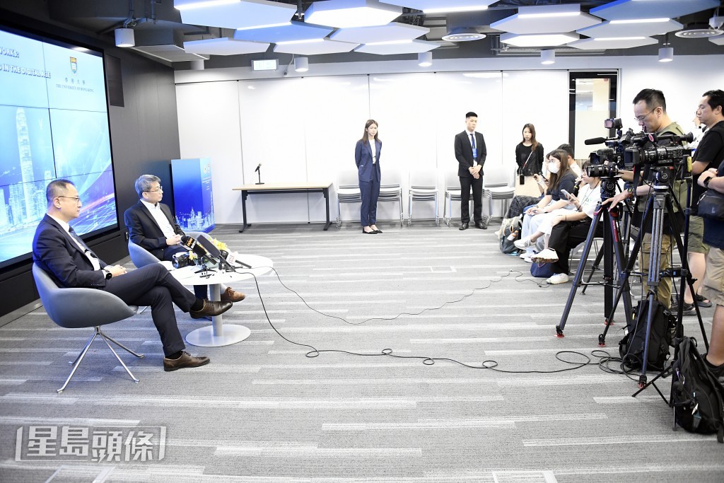 海關聯同香港大學舉辦為期四日的工作坊。楊偉亨攝 海關聯同香港大學舉辦為期四日的工作坊。楊偉亨攝