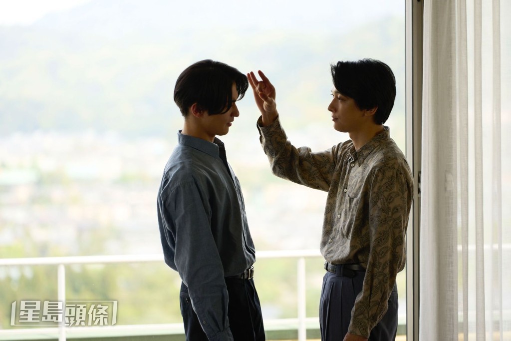 李相日指吉澤亮與橫濱流星在戲中超越友情、又不屬於愛情的羈絆,是電影最動人的核心。 李相日指吉澤亮與橫濱流星在戲中超越友情、又不屬於愛情的羈絆,是電影最動人的核心。