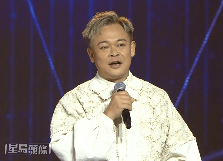 導師梁祖堯和Gin Lee上台和11強作最後分享。