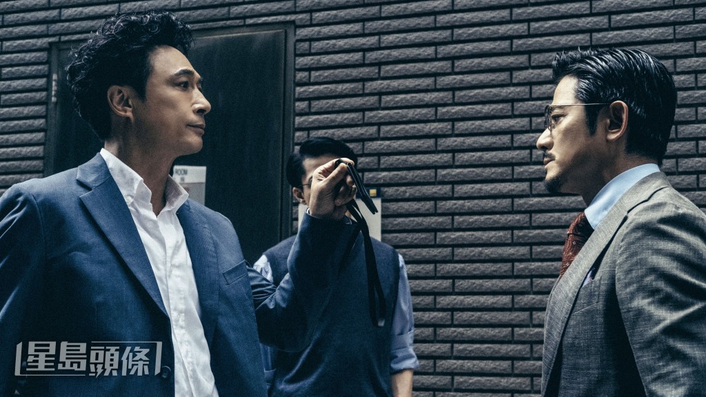 鎮宇與郭富城在片中聯手調查慈善機構黑幕，對抗惡勢力。