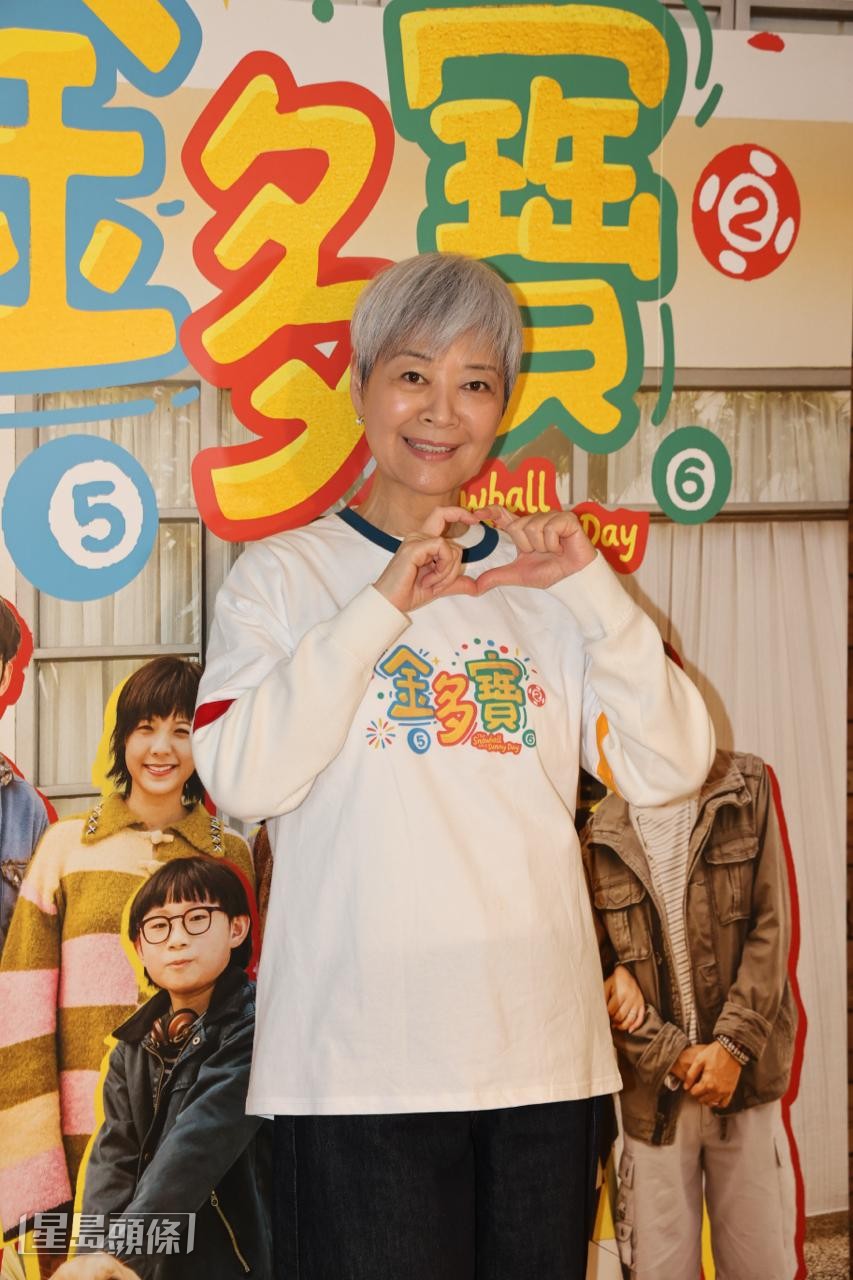 她表示雖然感覺疲倦，但很樂意去做。