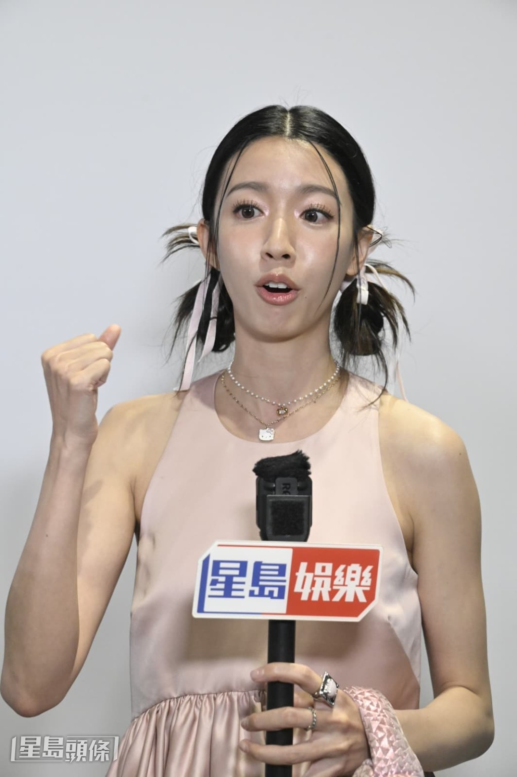 蔡思貝覺得周星馳厲害是為他們帶來好多情感，創作出觸碰心靈的電影。