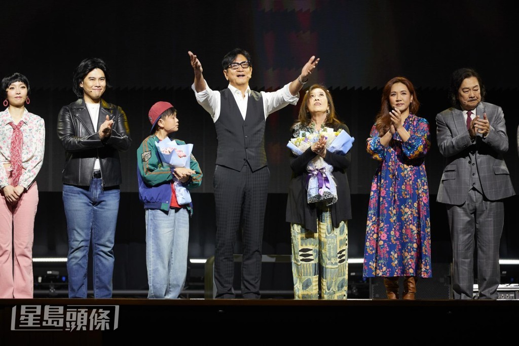 陳友自資及編寫的《娛樂圈夫人》音樂劇歷時兩年籌備。 陳友自資及編寫的《娛樂圈夫人》音樂劇歷時兩年籌備。