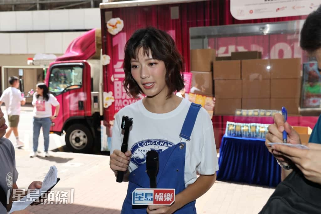 她經常向朋友推介《觸電》，而且很多看過的行內朋友都讚好。