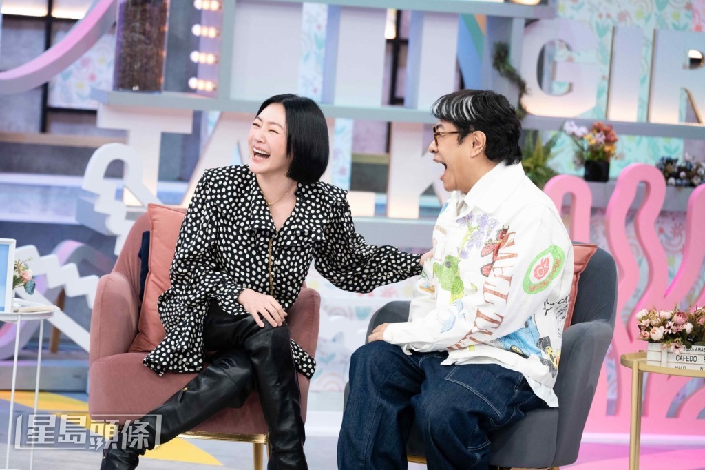  台灣藝人小S（徐熙娣）最近正式復工回歸主持《小姐不熙娣》，最新一集請來她的舊拍檔蔡康永。