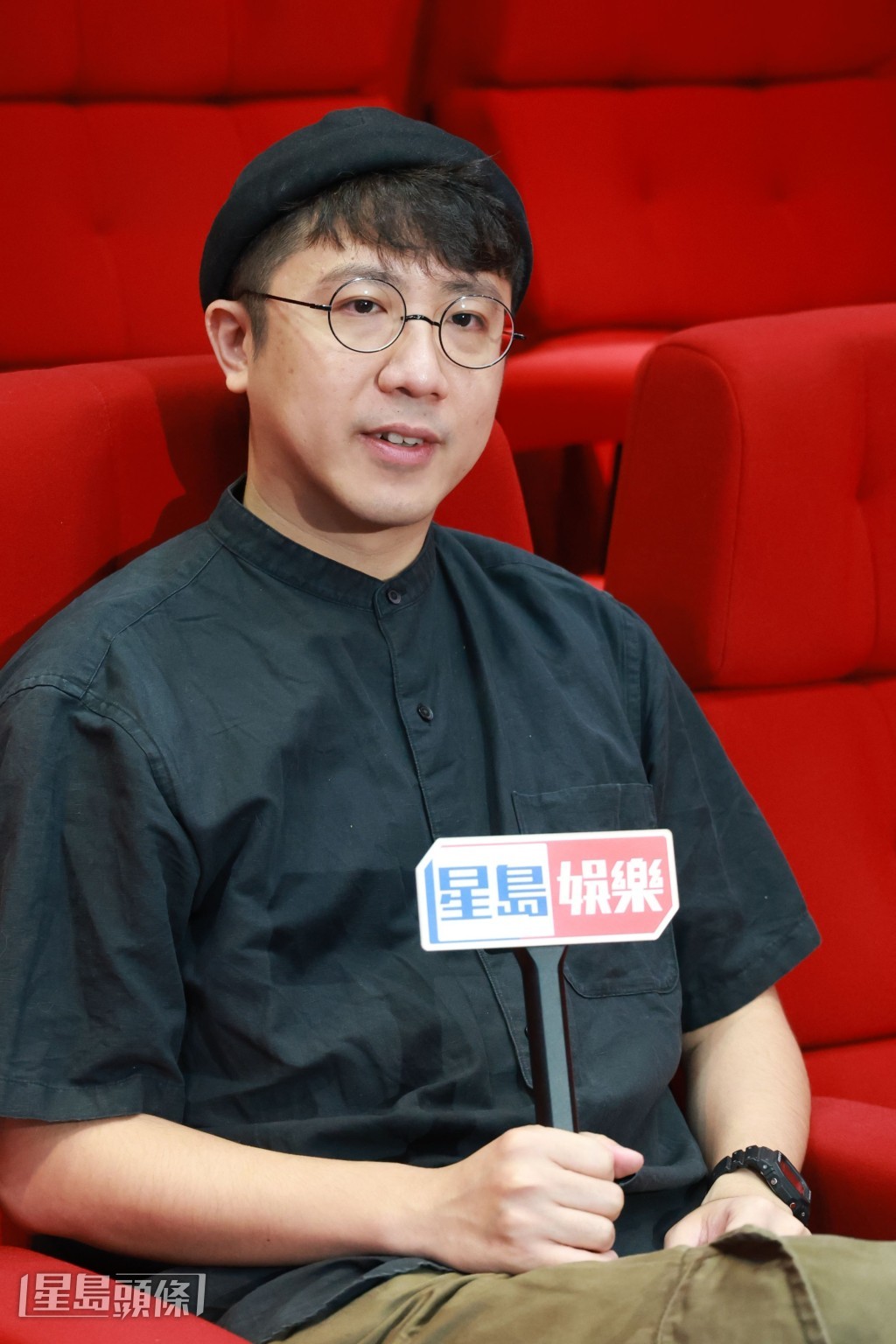 楊兩全第一次執導長片《善男信女》，寫實中見荒謬。 
