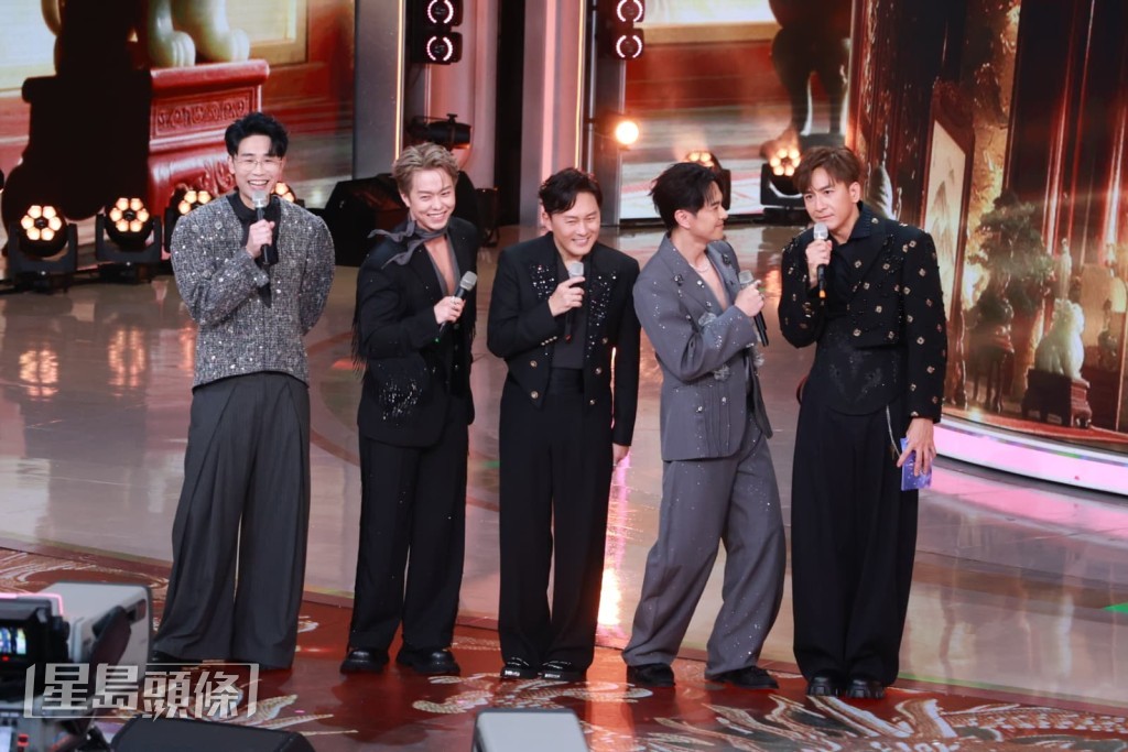 馬國明笑言現在還在背「轉頭見」和「出年見」。