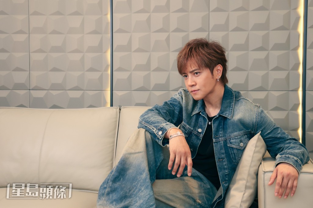 疫情的来袭让他慢下来,也有了新领悟。 疫情的来袭让他慢下来,也有了新领悟。