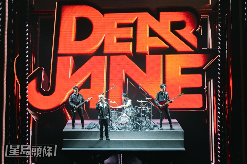 Dear Jane不知不覺成團20年。 Dear Jane不知不覺成團20年。