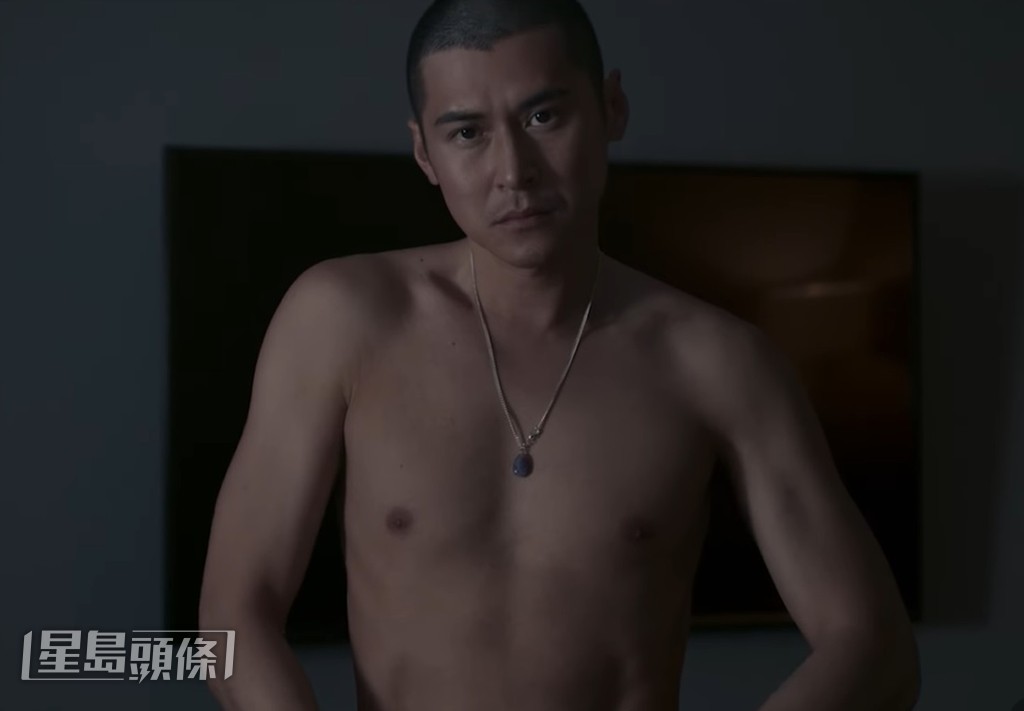 在《像我這樣的愛情》中，陳家樂扮演性義工，片中有大膽演出。