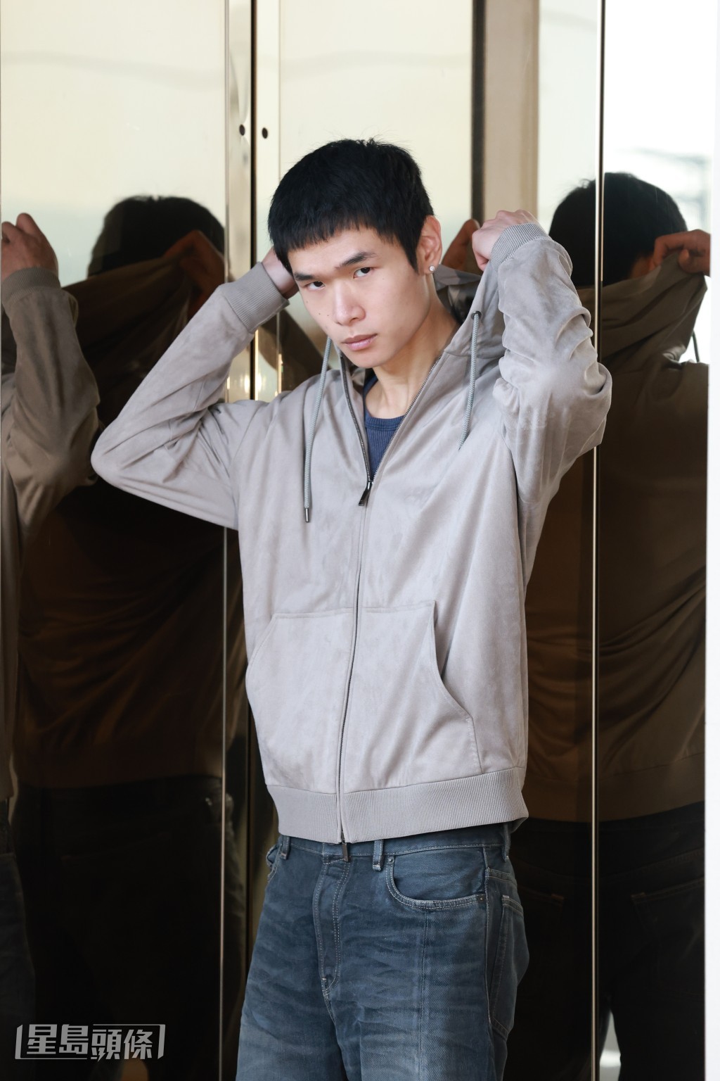 修讀室內設計的Dave受母親的鼓勵,加入了模特兒行列。 修讀室內設計的Dave受母親的鼓勵,加入了模特兒行列。