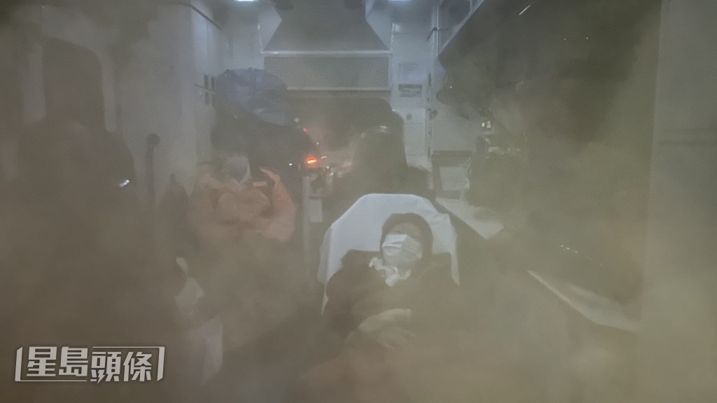 寶馬車男女乘客受傷。蔡楚輝攝 寶馬車男女乘客受傷。蔡楚輝攝