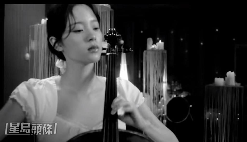 這次與歐陽娜娜合作,不僅是經典的重現,更是音樂傳承的完美示範。 這次與歐陽娜娜合作,不僅是經典的重現,更是音樂傳承的完美示範。