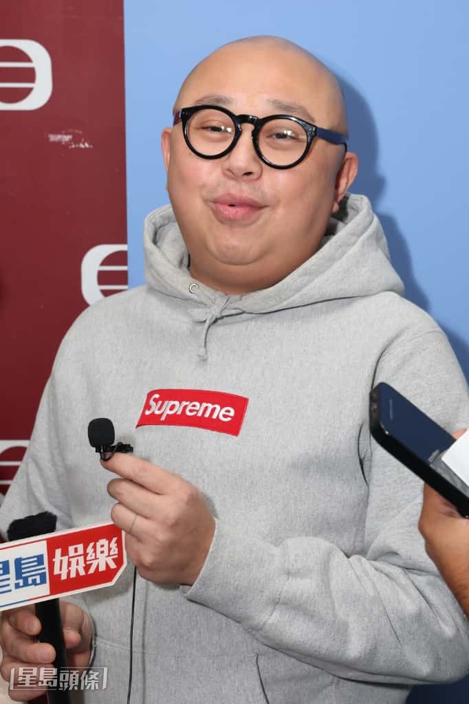 Bob大讚德德表現很好。 Bob大讚德德表現很好。