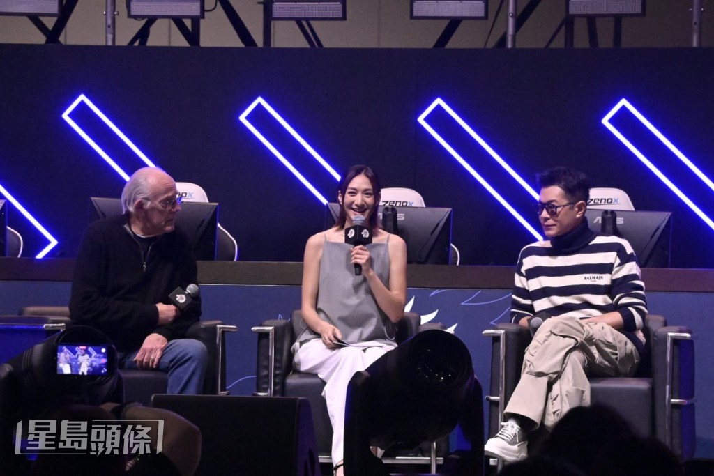  古天樂和Christopher Lloyd今日出席在《香港Comic Con 2026》（CCHK）舉行的座談會。