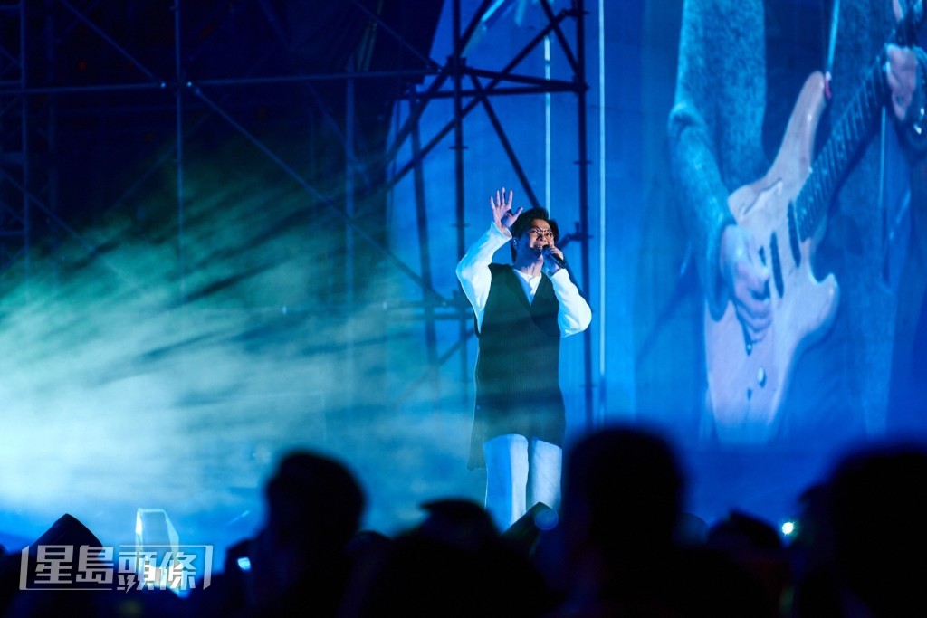 RubberBand亦藉此傳遞守望相助與同舟共濟的信念,為社區帶來實際援助與心靈安慰。 RubberBand亦藉此傳遞守望相助與同舟共濟的信念,為社區帶來實際援助與心靈安慰。