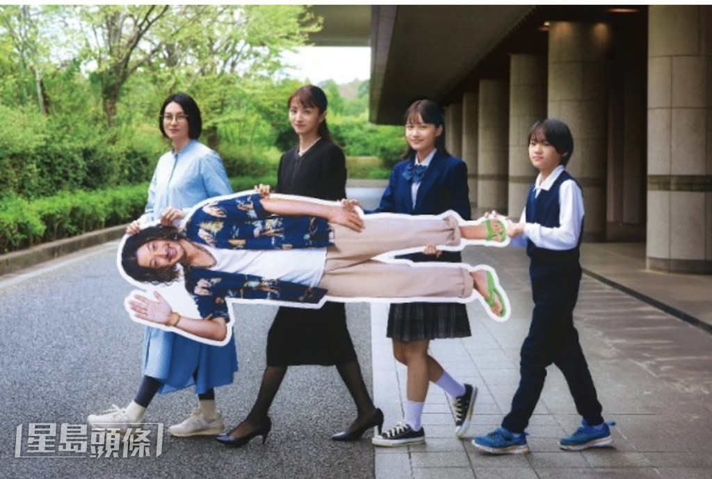 滿島光、柴咲幸主演新片《把哥哥變成可攜帶的尺寸》周四在港上映。 滿島光、柴咲幸主演新片《把哥哥變成可攜帶的尺寸》周四在港上映。