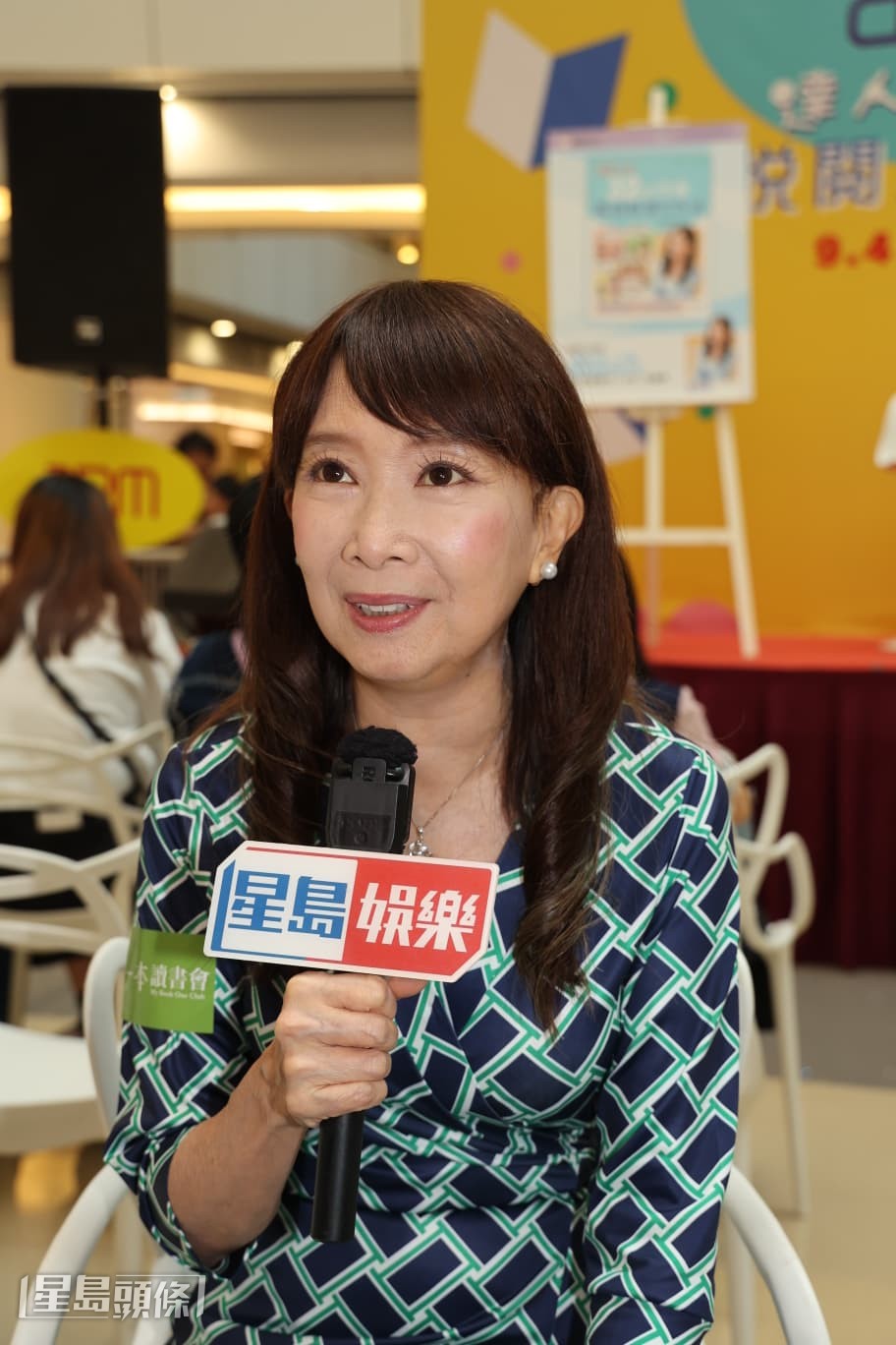 她又透露了一個秘密計劃，就是創作一首新歌用來跳廣場舞。