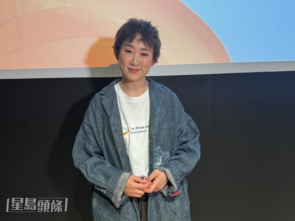 解釋是因有一日瞓醒覺得好熱,所以就去了剪頭髮。 解釋是因有一日瞓醒覺得好熱,所以就去了剪頭髮。