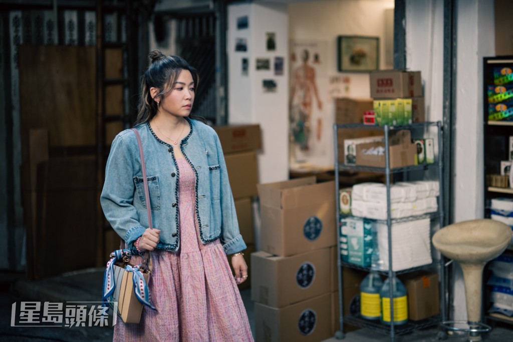練美娟在戲中飾演的姊姊。 練美娟在戲中飾演的姊姊。