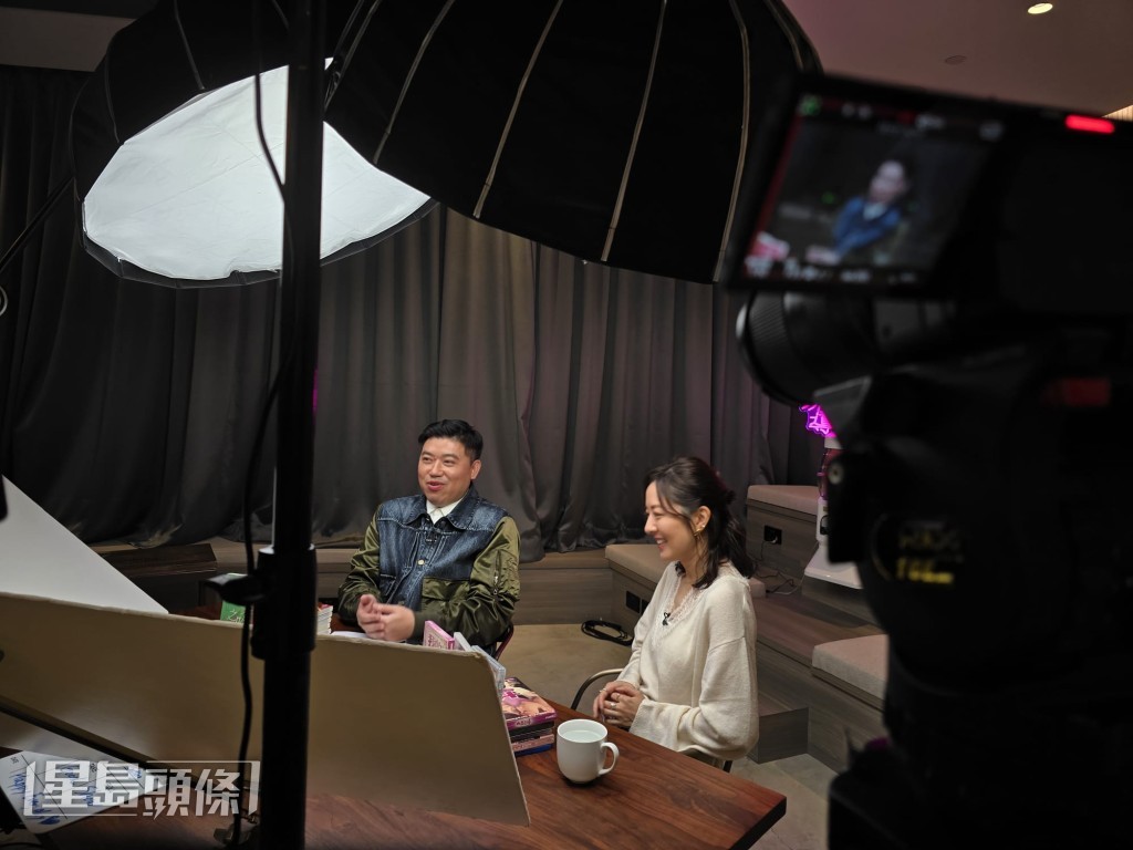 葉念琛主持的《琛導Casting》為全新娛樂平台《Meaningful》打頭陣節目,節目會繼續邀請葉念琛欣賞的香港演員接受訪問。 葉念琛主持的《琛導Casting》為全新娛樂平台《Meaningful》打頭陣節目,節目會繼續邀請葉念琛欣賞的香港演員接受訪問。