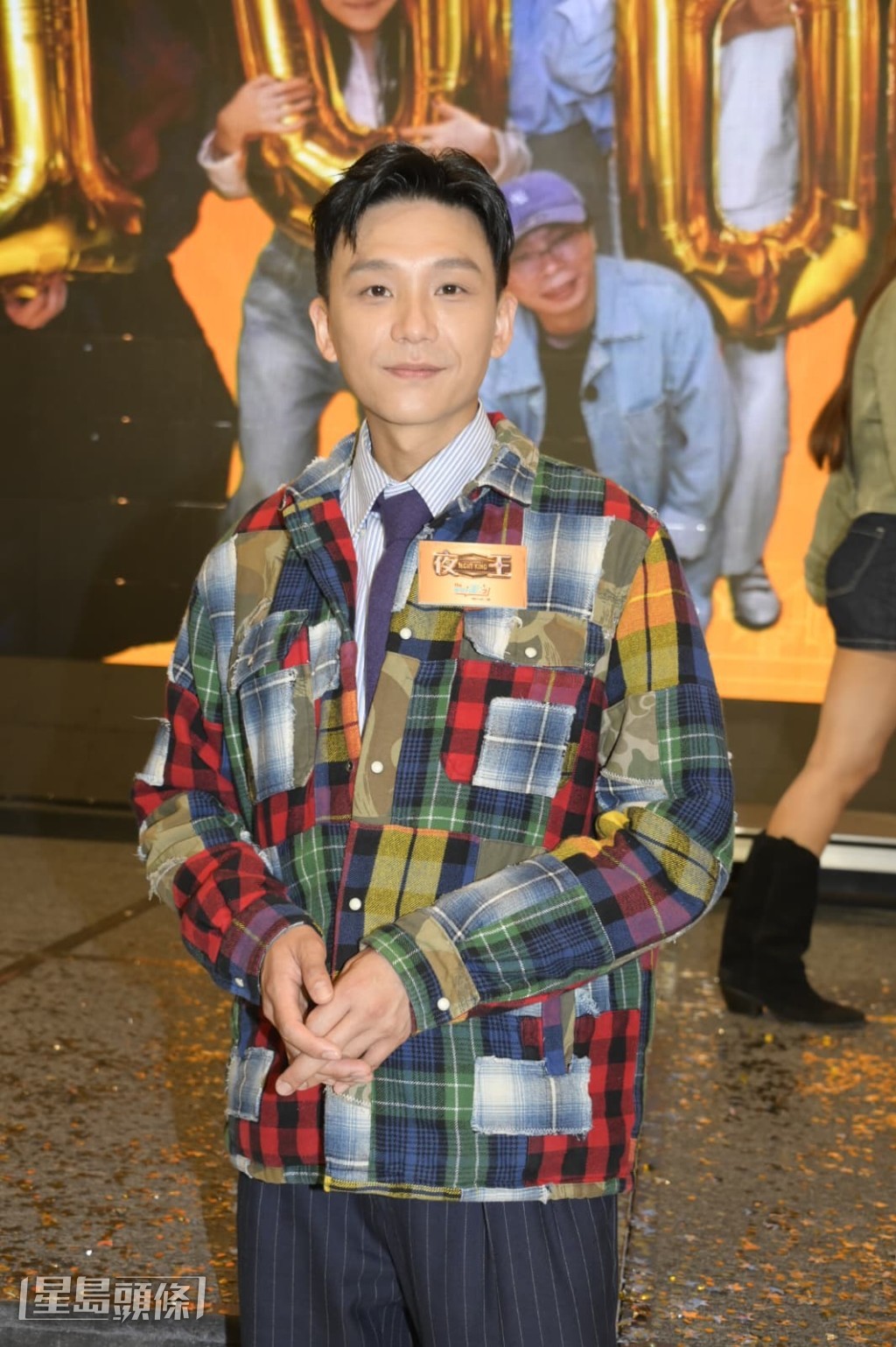 盧鎮業會身體力行去謝票。 盧鎮業會身體力行去謝票。