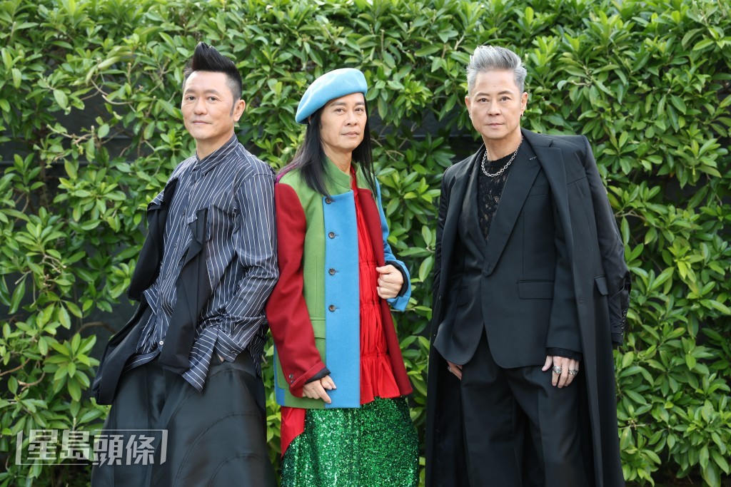 （左起）蘇志威、蔡一智、蔡一傑從三隻在屋邨長大的「草蜢仔」，經過40年歷練，成為當今香港樂壇長青組合。