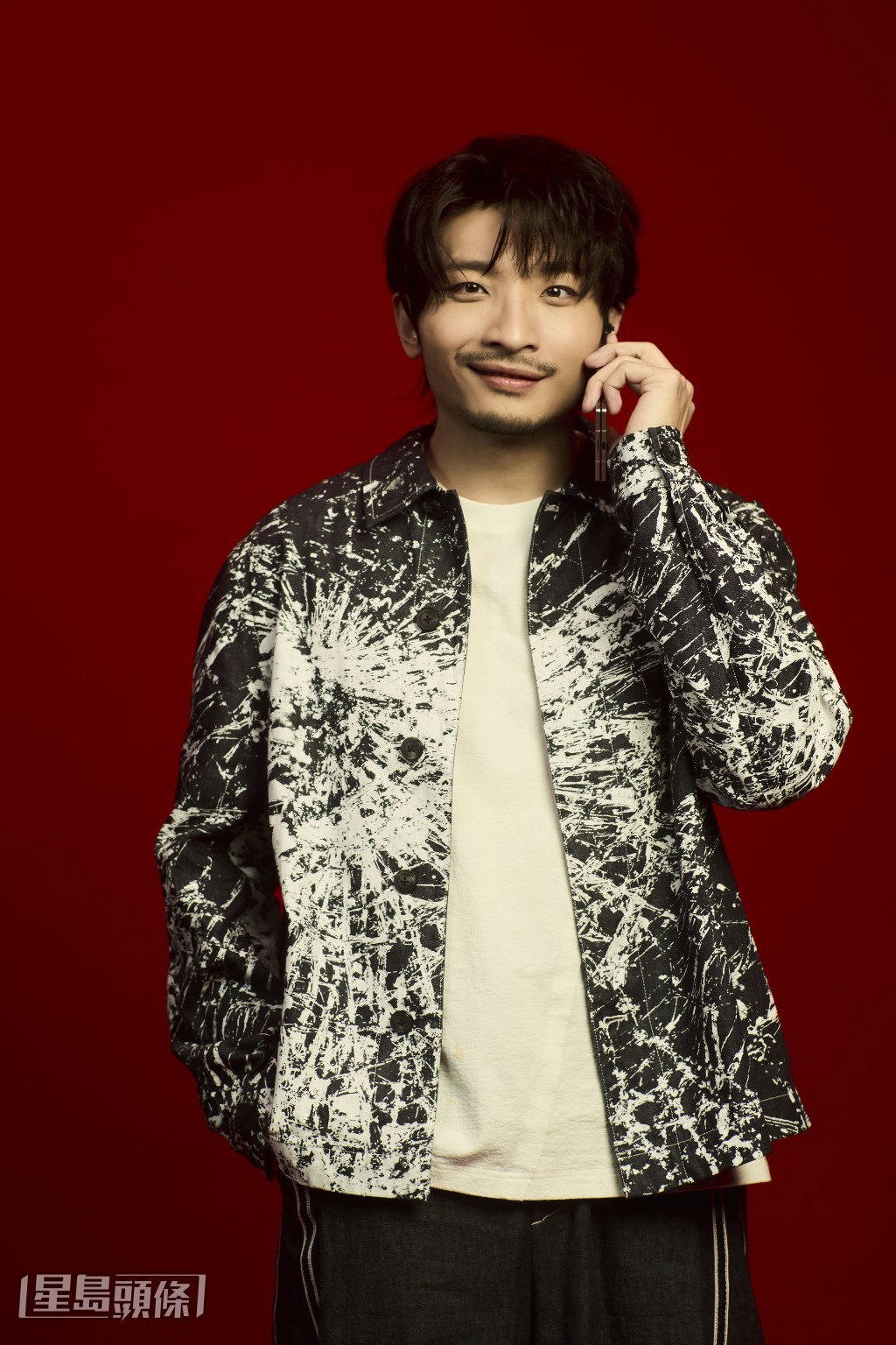 阿Dee指今次演出黑色幽默劇目，所以要收斂情緒。