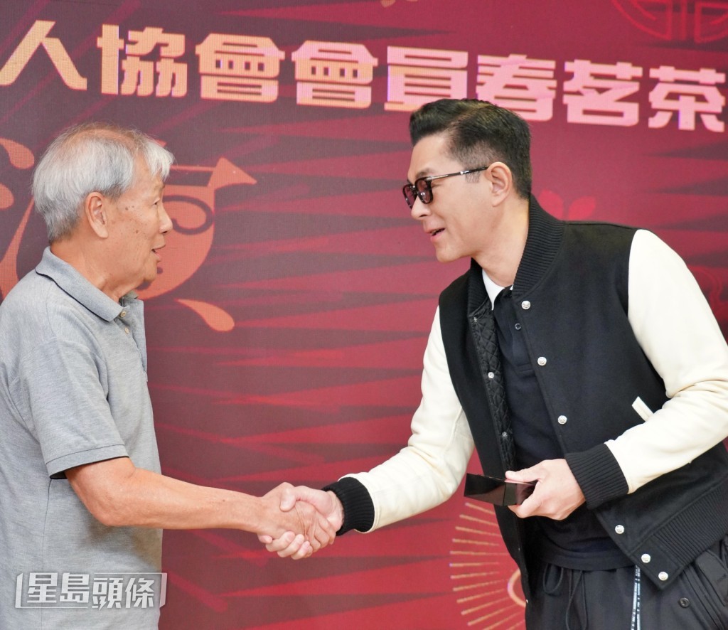 劉江說：「好多謝大家冇忘記我。」