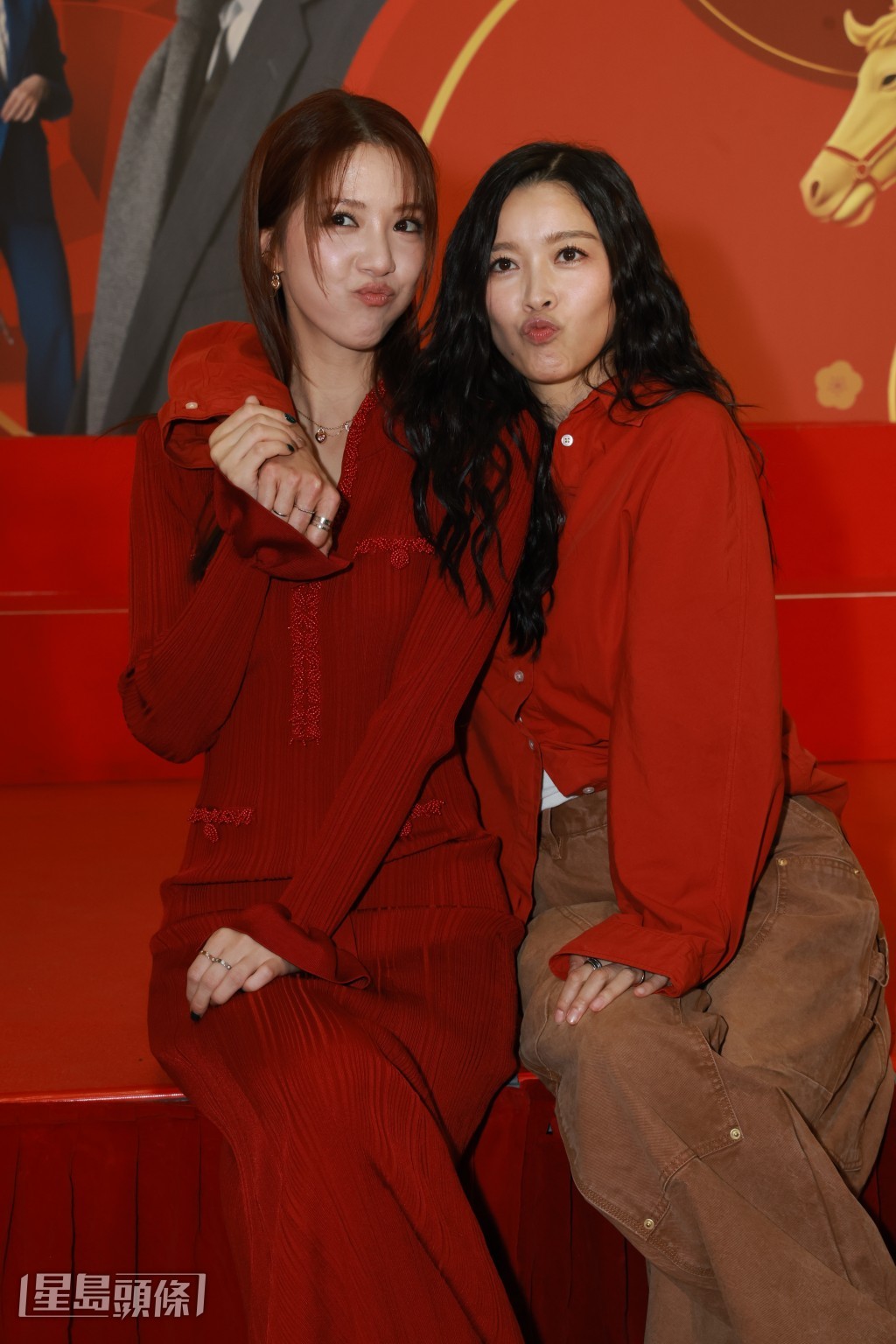 陳曉華、賴慰玲一齊豬嘴,好鬼馬! 陳曉華、賴慰玲一齊豬嘴,好鬼馬!