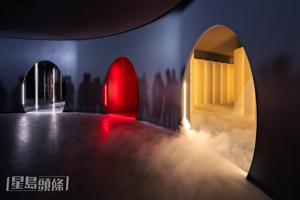 由埃斯德夫林打造的沉浸式展覽,引導觀展者對女性議題作出反思。 由埃斯德夫林打造的沉浸式展覽,引導觀展者對女性議題作出反思。