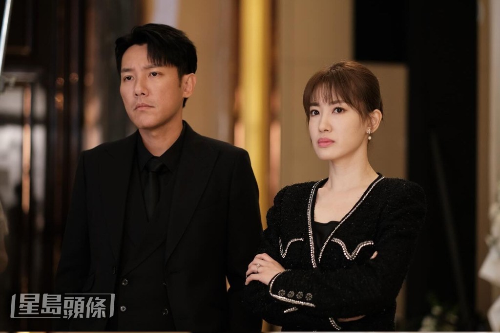 蔣家旻昨晚與張頴康講離婚的一幕被網民大讚做得好。 蔣家旻昨晚與張頴康講離婚的一幕被網民大讚做得好。