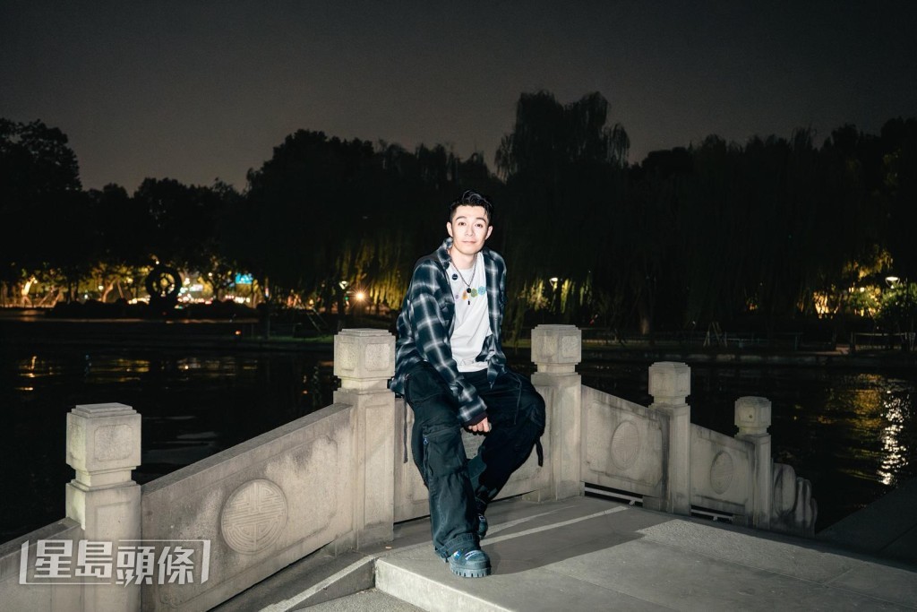 他承諾要將每個地方的粉絲見面會和所有工作都做到最好，藉此答謝大家對他的愛護和支持。